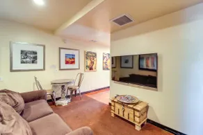 Tucson Casita w/ Shared Swim Spa, Close to Hiking! - Image 5
