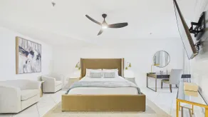 The Dundee 413-Near Beach–Sleeps 8 - Image 2