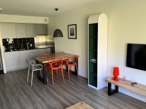 Modern 3-room apartment, with terrace & swimming pool - Image 4
