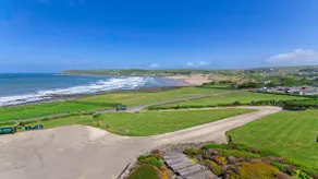 Stables - BEST Sea views in Croyde Sleeps 8 - Image 5