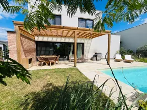 House in Pezinok with swimming pool, Bratislava - Image 2