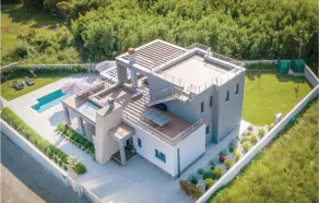 Nice Apartment In Galizana - Image 4
