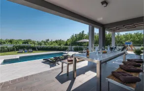 Nice Apartment In Galizana - Image 5
