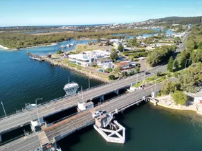 4 Bridge Street - Image 3