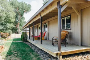 Charming Sierra Nevada Farm House Cottage - Image 2