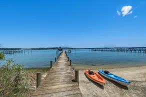 Waterfront Retreat Pool, Hot Tub, Dock, Sand Beach - Image 4
