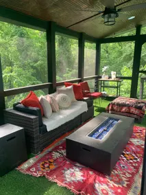 Log Cabin - Pool, Hot Tub, Deck, Screened-in Porch - Image 5