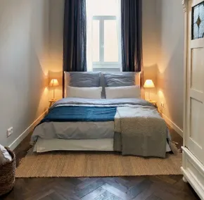 Kaiser Ludwig's wonderful apartment - Image 3