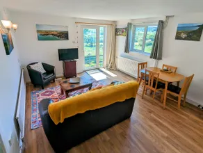 Peaceful Rural Retreat to explore Devon & Cornwall - Image 3
