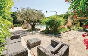 Cozy home in Cavaillon - Image 3