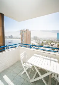 Fully equipped apartment with views of Cavancha - Image 2