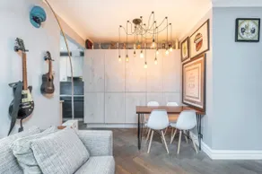 The Pink House - Image 2
