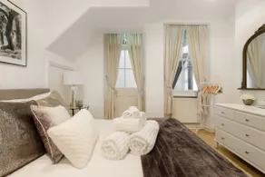 Spacious 1 bed Sloane Square - Image 5
