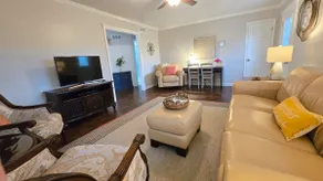 Updated Farmhouse 2 bdrm 2bds 1 bath - Image 2