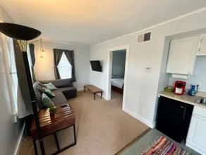 Quiet cottage in town - Image 2