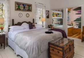 Maison D'Memoire Bed & Breakfast Cottages - Image 3