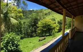 Cottage with Internet and Private Lake - Image 3