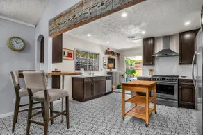 LillyPad Bungalow Walkable location. Dogs Welcome - Image 3