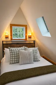 A-Frame by the Brook - Image 3