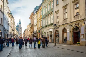 Fabulous stay in old town • main street • by COTA - Image 4