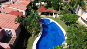 Charming Vacation House with A/C, IXT - Image 2