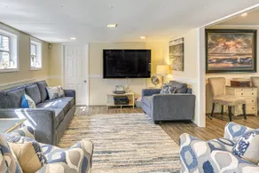 Walk to Ocean: Surfside Beach Home w/ Pool Access - Image 5