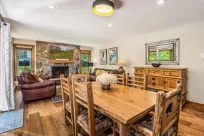 Vail condo- super clean, steps to free bus - Image 2