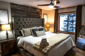 Lakefront | Sleeps 11 | Ski+Golf | 4BR3BA - Image 3