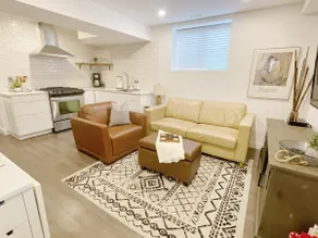 The Douglas Suite | South Surrey + Hot Tub - Image 2