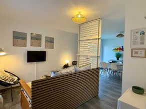 Sea getaway 2 minutes walk, patio & total comfort - Image 2