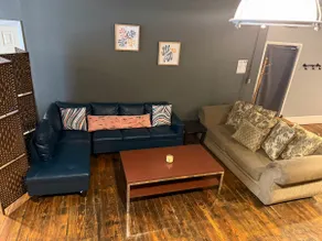 Eclectic studio in the heart of Armory Square - Image 5
