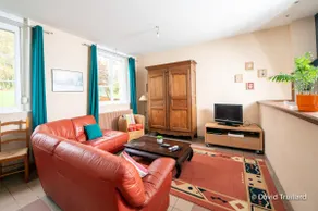 Family House in Lametz with Garden and Leisure Facilities - Image 2
