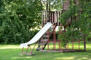 Family House in Lametz with Garden and Leisure Facilities - Image 5