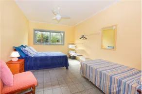 House near the guardhouse, pets accepted - Image 3