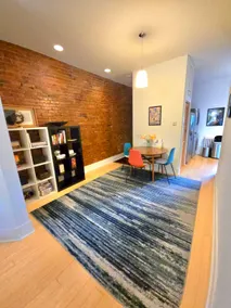 Gorgeous, large, modern 1 BR on Hist. Logan Circle - Image 4