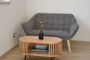 Lovely studio apartment on a quiet street - Image 2