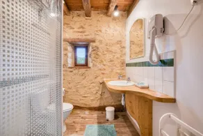 Homerez - Spacious and Comfortable House in Gavaudun - Image 4
