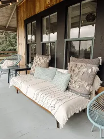 True Maine Artist Cottage with Outdoor Shower - Image 4