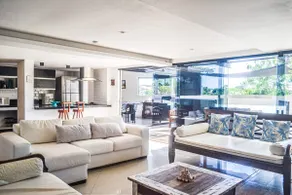 Buzios Geriba 4 en-suites with a view of the sea, pool and Hydro. - Image 2