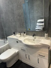Comfy 1BR base Glasgow, Loch Lomond & Airport - Image 5