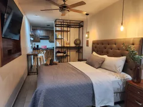 ​Private Oasis with King Bed in Zona Chapu, AC with charge - Image 2