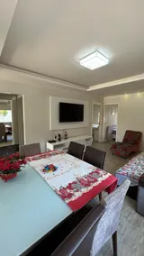 Beautiful and comfortable English house with pool!! - Image 4
