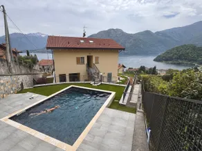 Sweet Home Greenway - garden, pool, lake view - Image 2