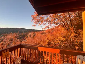 Cozy Mountain Cabin w/ Epic Sunset Views - Image 4
