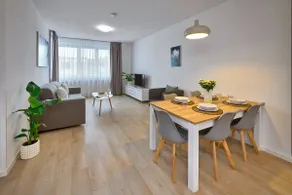 Modern 3 Bedroom Ap.directly at Subway station - Image 2