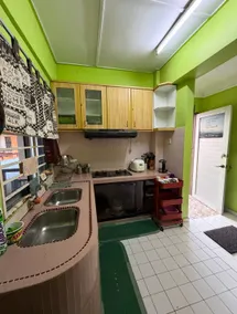 3 Scenic AirCond Bedrooms, 5 km to Bdr Rawang - Image 5