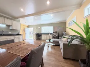 ❤️ Delightful 1B/1B modern with a leisure garden - Image 2