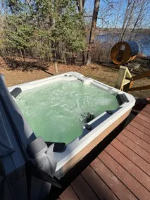 Sullivan Lake AFrame - Free Pontoon, Outdoor Sauna and Hot Tub included! - Image 4