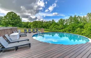 Luxury Log House set on Secluded 18-Acre Site - Image 2