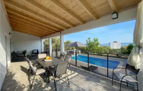 Haustierfreundliches Zuhause in Kastel Stari - Image 2